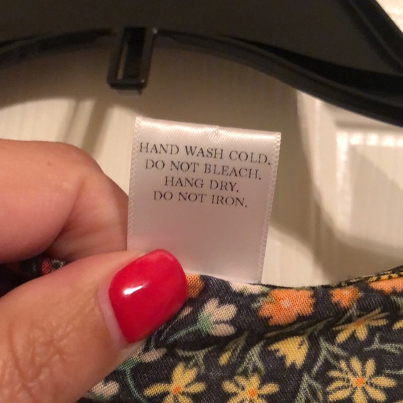 Short sleeve Floral Shirt - Picture 4 of 4